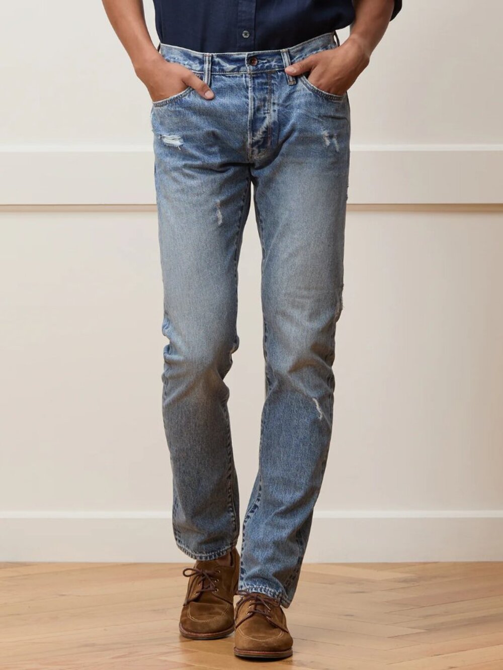 Todd Snyder Slim Selvedge Jean in Destroyed Wash